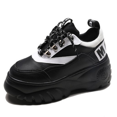 Modern női tornacipő vastag talppal, két színben