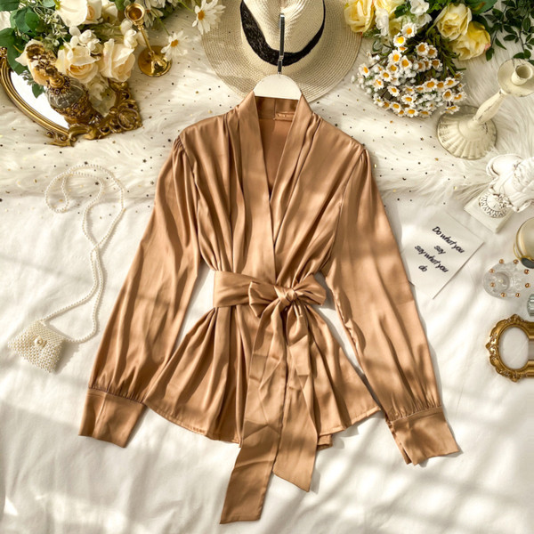 Modern női ing V-nyakkal, több színben