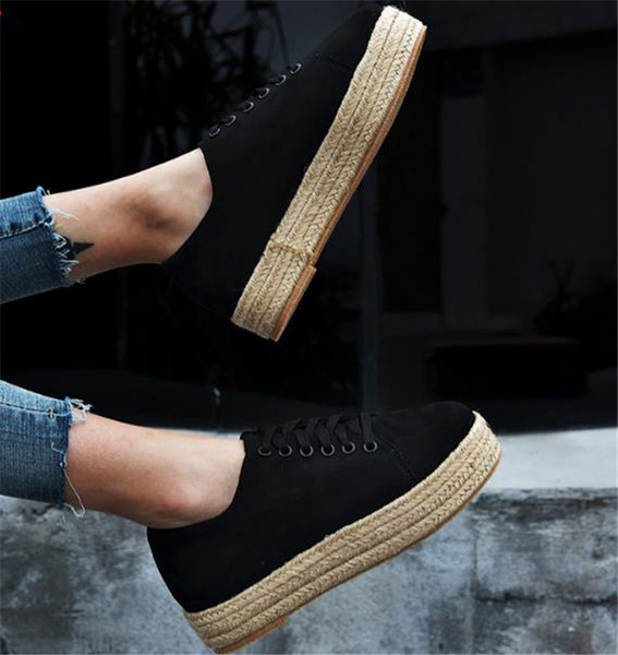 Női alkalmi sportcipő nyakkendővel, három színben