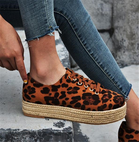 Női alkalmi sportcipő nyakkendővel, három színben