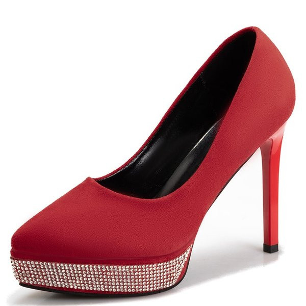 Elegáns női magas sarkú cipő fekete és piros színben
