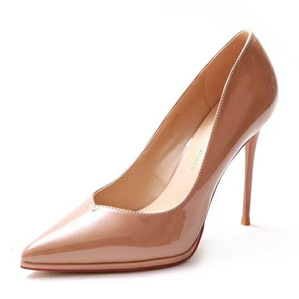 Elegáns női hegyes cipő magassarkúval, három színben