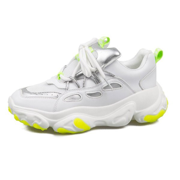 Modern, fűzős női tornacipő két színben