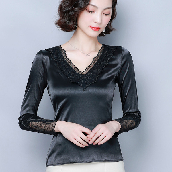 Bluză de damă modernă în trei culori, cu decolteu în V și dantelă