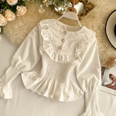 Modern női ing kék és fehér gyöngyökkel