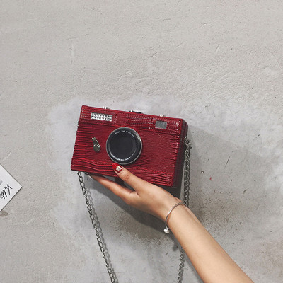 Γυναικεία τσάντα με μακρύ  λαβή 