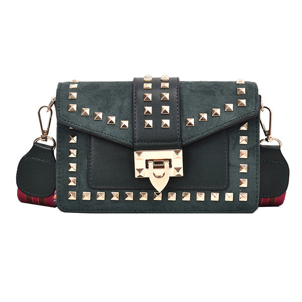 Geanta de dama cu decor metalic si maner lat cu model