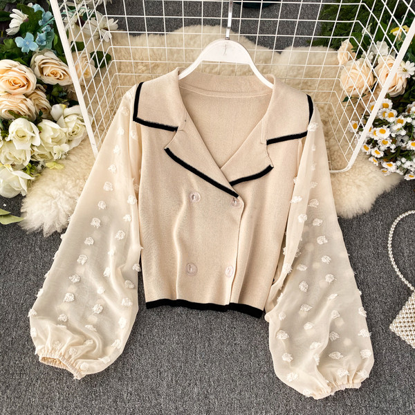 Γυναικεία μπλούζα με κολάρο και κουμπιά σε τρία χρώματα