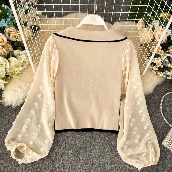 Γυναικεία μπλούζα με κολάρο και κουμπιά σε τρία χρώματα