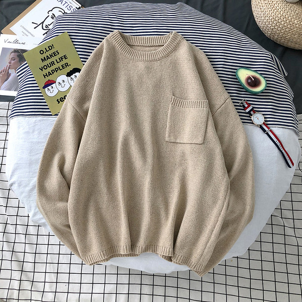 Pulover bărbătesc cu buzunar în negru și bej