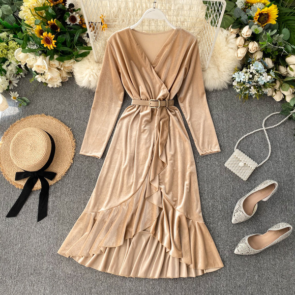 Rochie moderna de dama lunga din catifea cu curea in mai multe culori