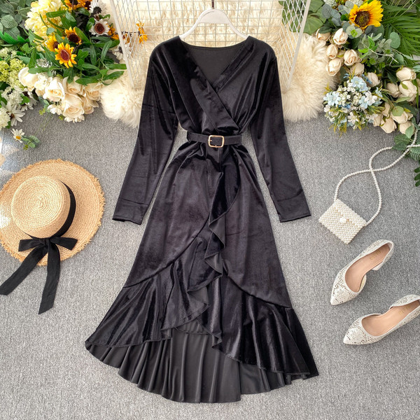 Rochie moderna de dama lunga din catifea cu curea in mai multe culori