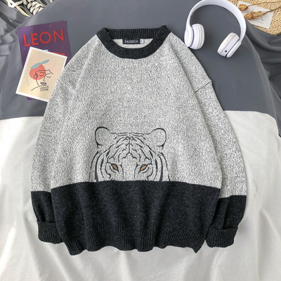 Modern férfi pulóver ovális nyakkivágással, több színben