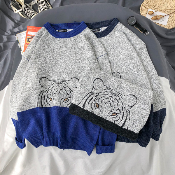 Modern férfi pulóver ovális nyakkivágással, több színben