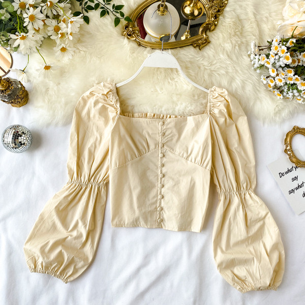 Bluză de damă cu decolteu pătrat în patru culori