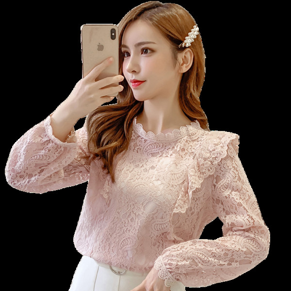 Bluză de damă modernă în alb și roz cu mâneci lungi