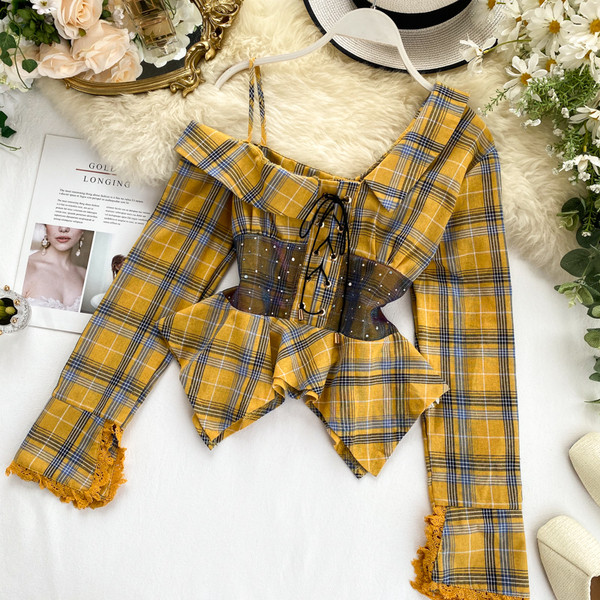 Cămașă de damă în carouri elegantă cu cravate în trei culori