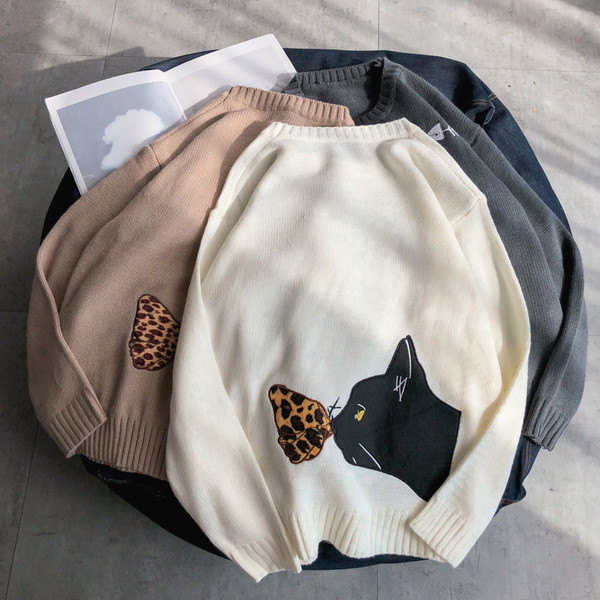 Modern férfi pulóver rátéttel, három színben