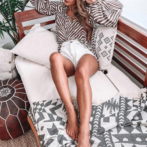 Cămașă de damă cu mâneci largi și model animal