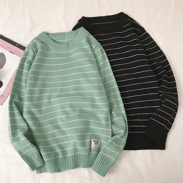 Pulover casual pentru bărbați cu dungi în negru și verde