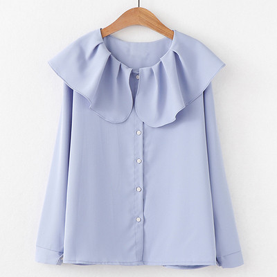 Aktuális női ing három színben ovális nyakkivágással és gombokkal