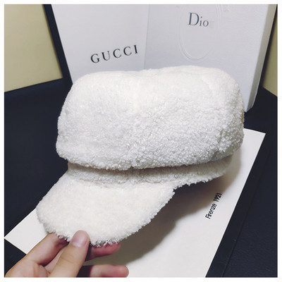 Pălărie de puf pentru femei cu vizor în patru culori