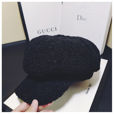 Pălărie de puf pentru femei cu vizor în patru culori