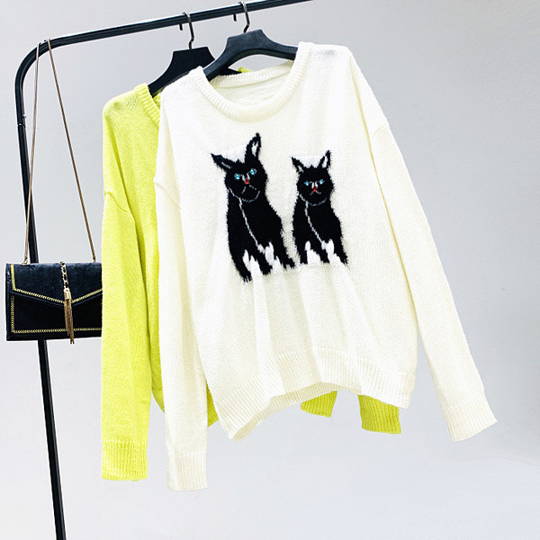 Pulover de dama cu broderie colorata in mai multe culori