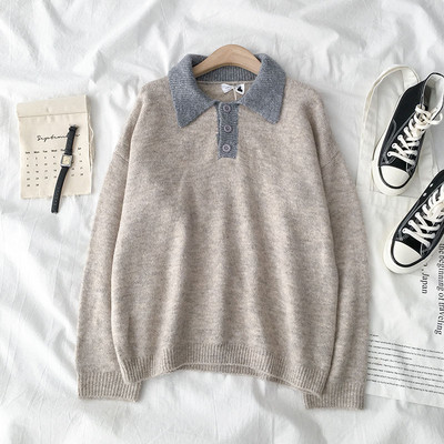 Μοντέρνα γυναικεία μπλούζα με κολάρο και κουμπιά