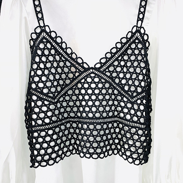 Maieu de damă tricotat cu decolteu spitz în două culori