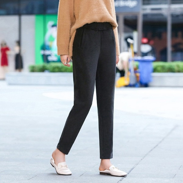 Pantaloni de dama la moda cu talie inalta si buzunare in negru, bej si gri