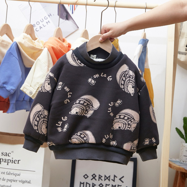 Pulover pentru copii modern in trei culori cu aplicatie pentru baieti