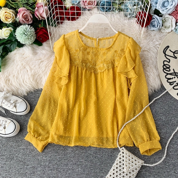 Női ing ovális nyakkivágással, több színben