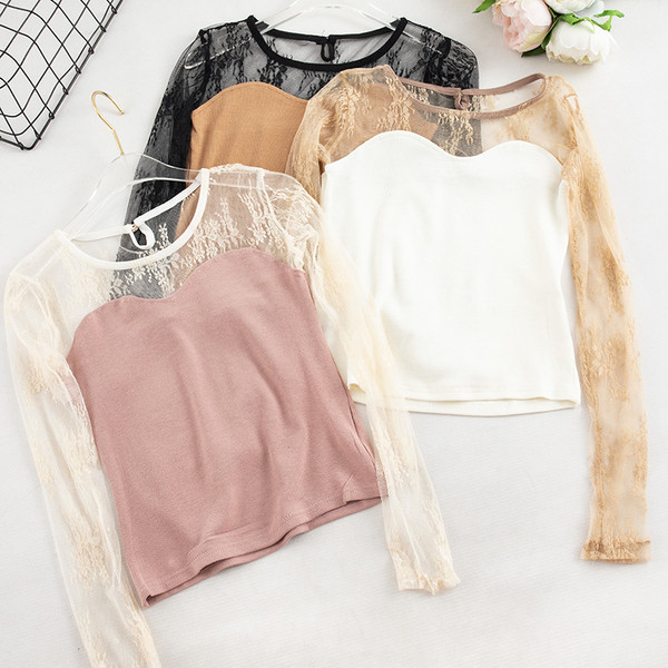 Bluză de damă elegantă cu mâneci din dantelă și decolteu oval în patru culori