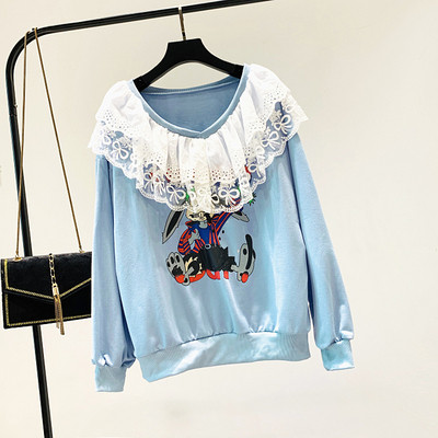 Sport-alkalmi női blúz rátéttel és csipkével, három színben