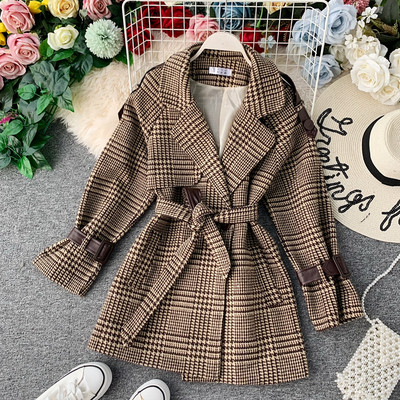 Új modell kockás női kabát övvel szürke és barna színben