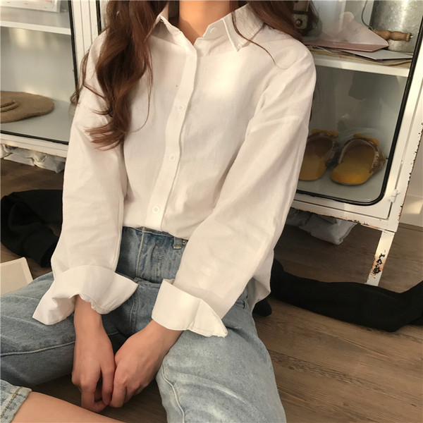 Női aktuális ing három színben, klasszikus gallérral