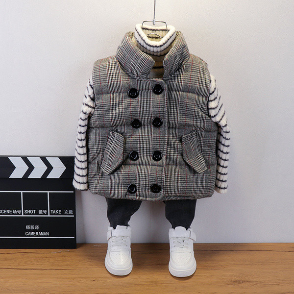 Kockás gyerekmellény fiúknak szürke gombokkal