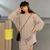 Bluză lungă de damă modernă în două culori cu decolteu spitz