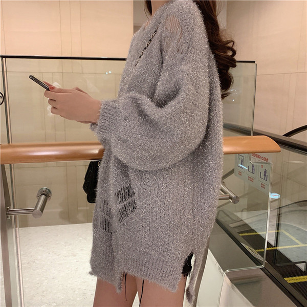 Bluză lungă de damă modernă în două culori cu decolteu spitz