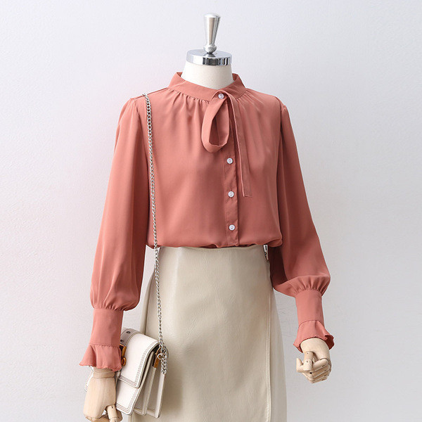 Camasa de dama model nou cu nasturi in alb, verde si roz