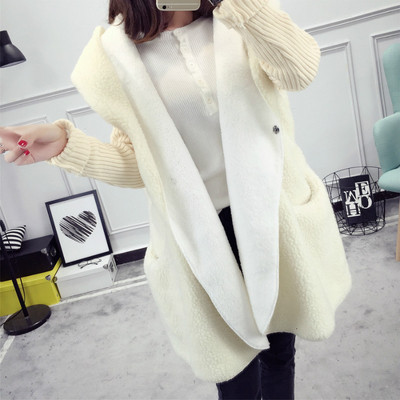 Μακρύ γυναικεία ζακέτα μακρύ με τσέπες σε άσπρο, γκρι και καφέ χρώμα