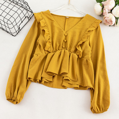 Μοντέρνα γυναικεία μπλούζα με λαιμόκοψη και κουμπιά σε διάφορα χρώματα