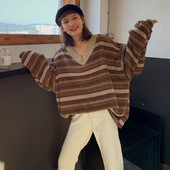 Női hétköznapi széles blúz spitz nyakkivágással, három színben