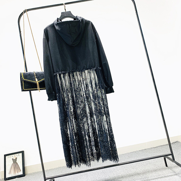 Női blúz csipke kapucnival - hosszú modell