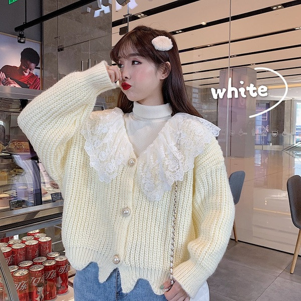 Női modern rövid kardigán két színben, csipkével