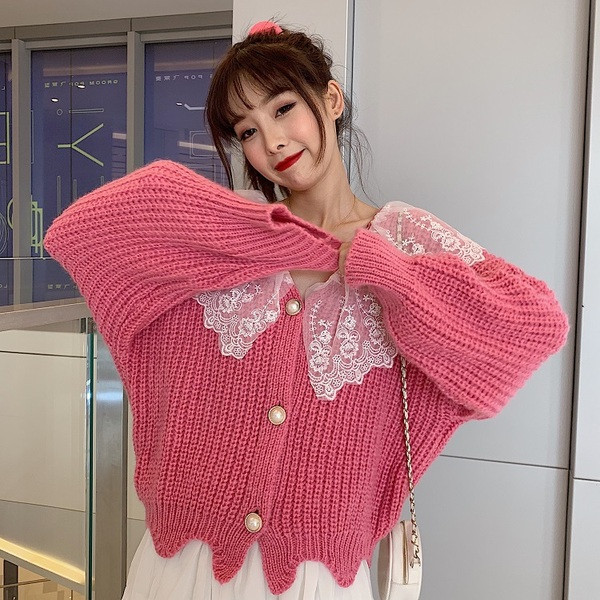 Női modern rövid kardigán két színben, csipkével