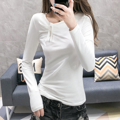 Γυναικεία casual μπλούζα σε διάφορα χρώματα με μεταλλικό στοιχείο