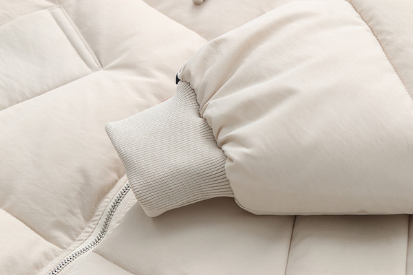 Jachetă lungă de iarnă casual de damă, cu glugă și buzunar, în alb, negru și galben