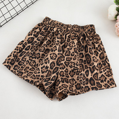 Pantaloni scurti de dama la moda in mai multe culori cu talie inalta